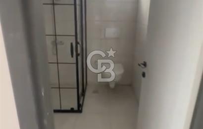 YUNUS EMRE CADDESİNDE SIFIR SATILIK 1+1 DAİRELER 