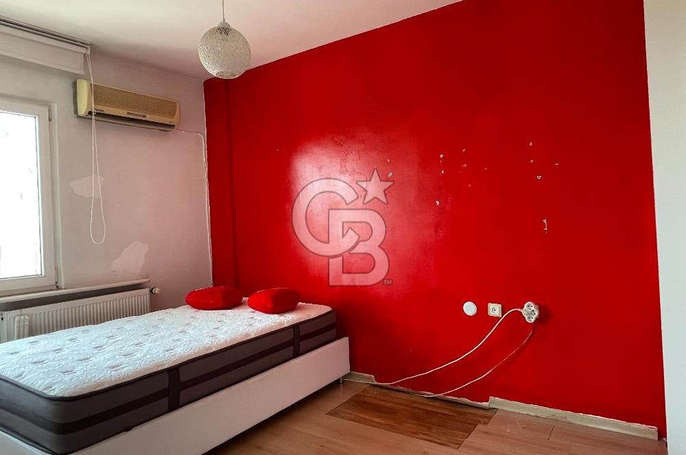 Bornova Atatürk Mahallesi Zümrütevlerde Eşyalı Kiralık 3+1 Villa