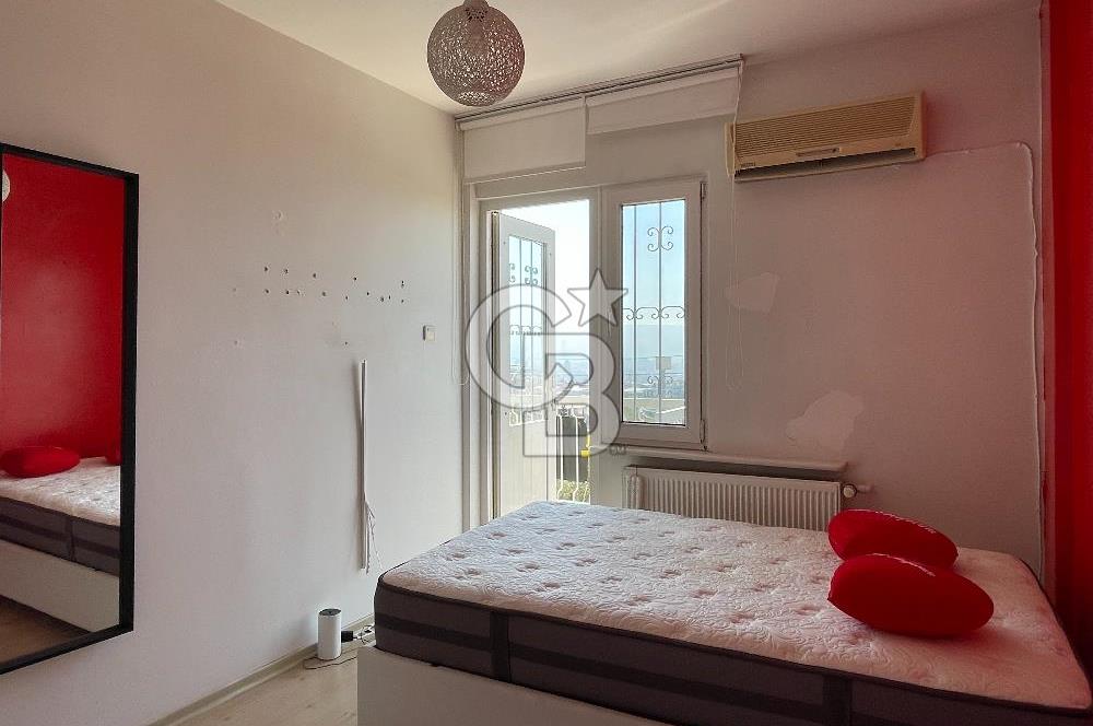 Bornova Atatürk Mahallesi Zümrütevlerde Eşyalı Kiralık 3+1 Villa