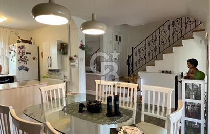 Bornova Atatürk Mahallesi Zümrütevlerde Eşyalı Kiralık 3+1 Villa