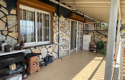 Bornova Atatürk Mahallesi Zümrütevlerde Eşyalı Kiralık 3+1 Villa