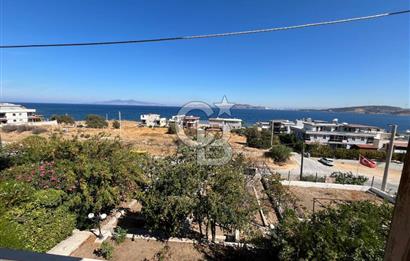 Panoramik Deniz Manzaralı 385 m2 Arsa İçerisinde Dubleks Villa