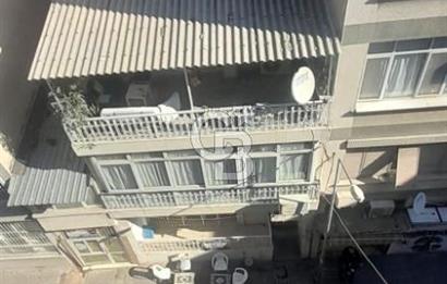 karşıyaka çarşı içinde 1+0 teraslı daire