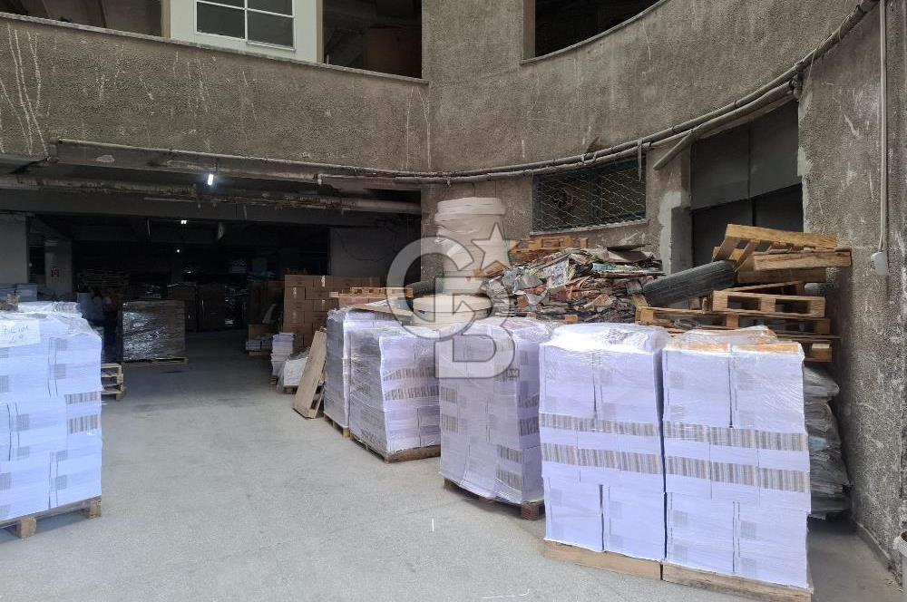 ALİ KABAKÇI İŞ HANI ZEMİN KATTA SATILIK 135 M2 DEPO