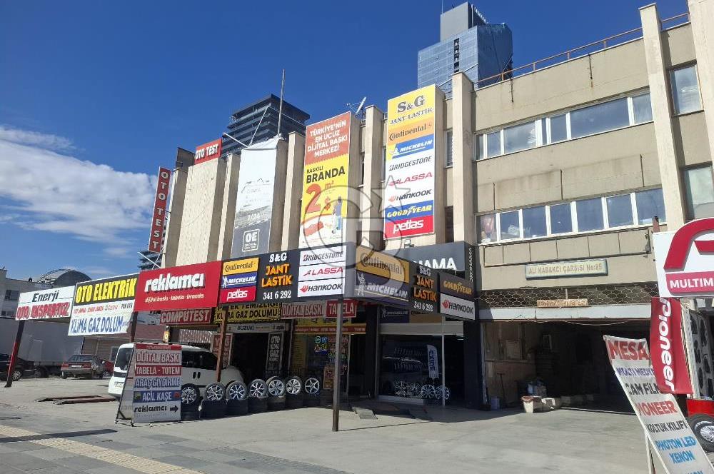 ALİ KABAKÇI İŞ HANIN'DA SATILIK DÜKKAN-MAĞAZA