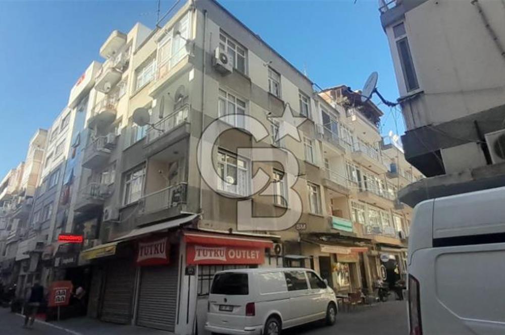 karşıyaka çarşı içinde 1+0 teraslı daire