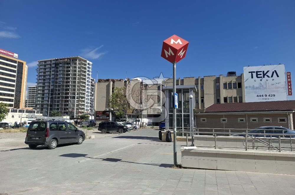 ALİ KABAKÇI İŞ HANIN'DA SATILIK DÜKKAN-MAĞAZA