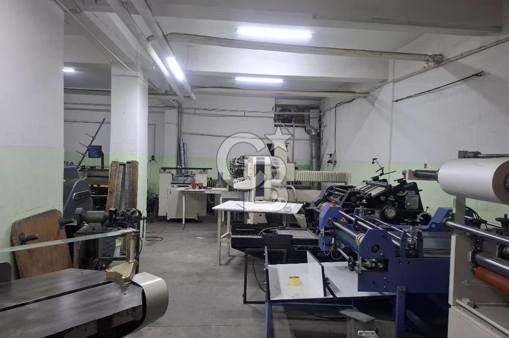 ALİ KABAKÇI İŞ HANI ZEMİN KATTA SATILIK 135 M2 DEPO