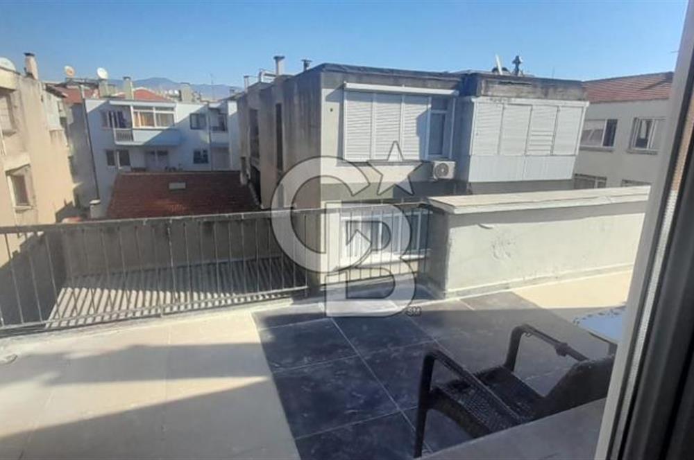 karşıyaka çarşı içinde 1+0 teraslı daire