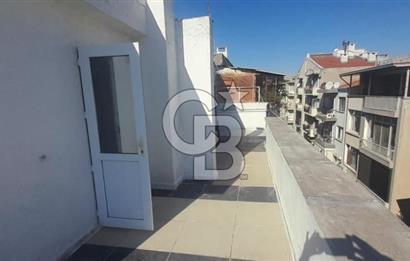 karşıyaka çarşı içinde 1+0 teraslı daire