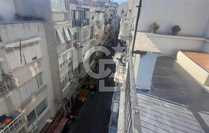 karşıyaka çarşı içinde 1+0 teraslı daire