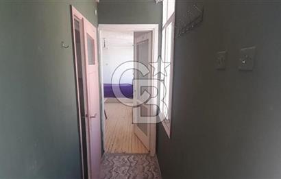 karşıyaka çarşı içinde 1+0 teraslı daire