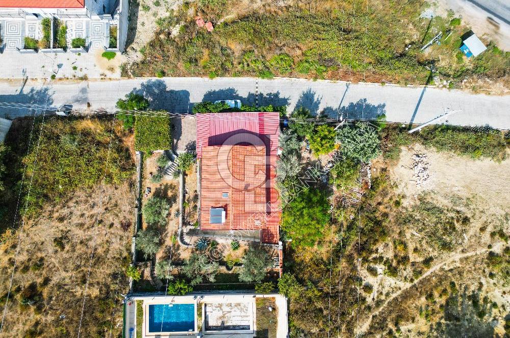 KUŞADASI YAYLAKÖY DENİZ MANZARALI MÜSTAKİL EV