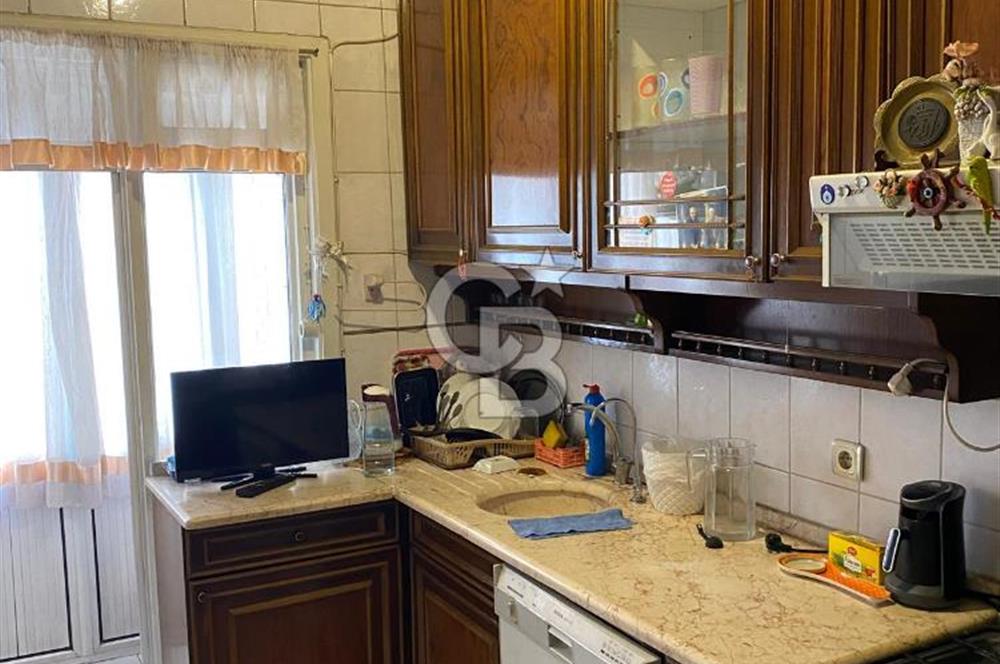 AYRANCI CEMAL SÜREYYA PARKI KARŞISI KÖŞE BLOK 3+1