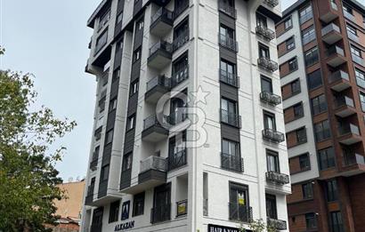 SUADİYE'DE MERKEZİ KONUMDA SATILIK DÜKKAN