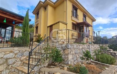 Balıkesir Edremit Pınarbaşı Köyü'nde Satılık Lüks Müstakil Ev