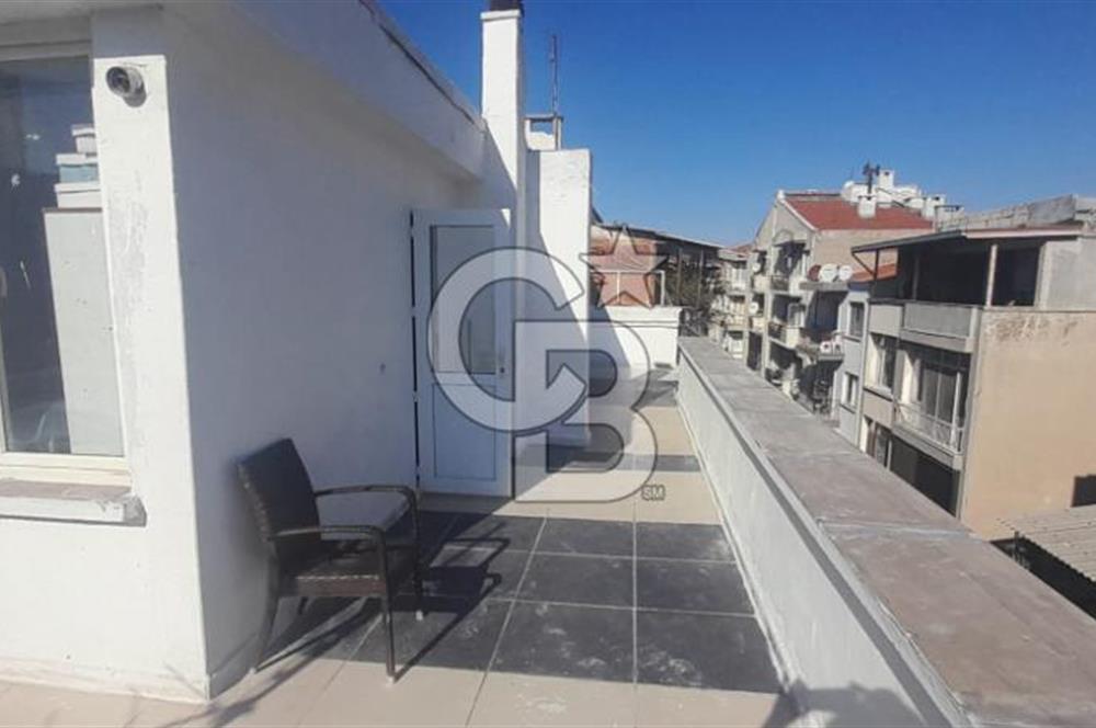 karşıyaka çarşı içinde 1+0 teraslı daire