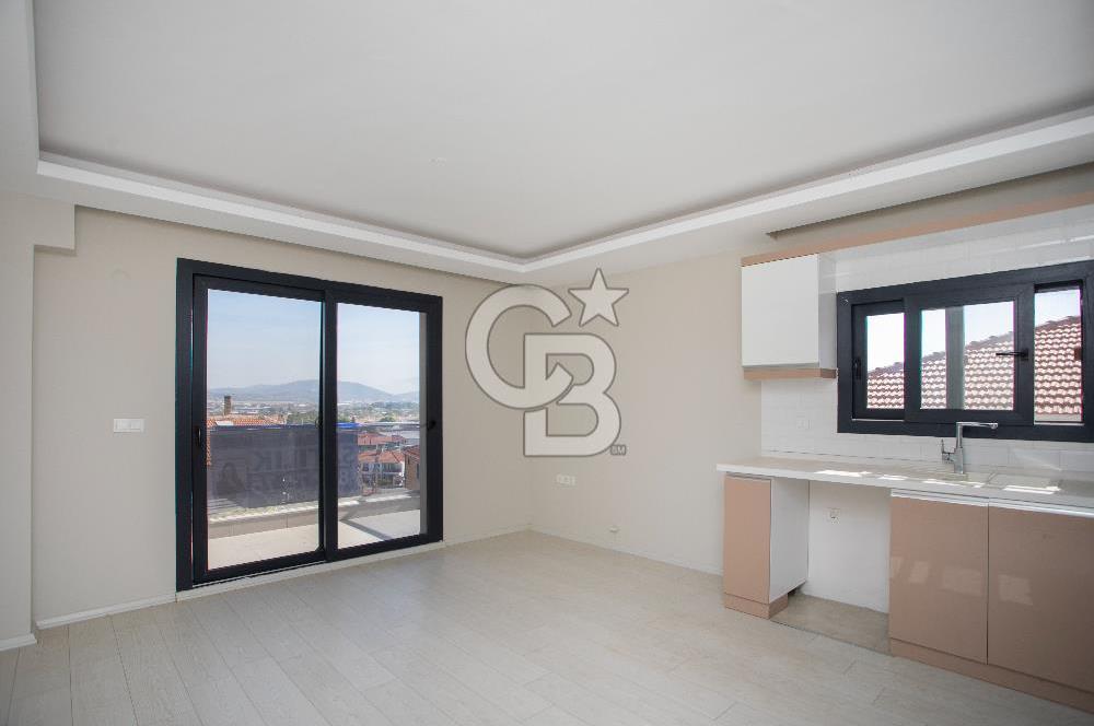Foça Bağarası Kazım Dirik Mah. Satılık 2+1 Daire