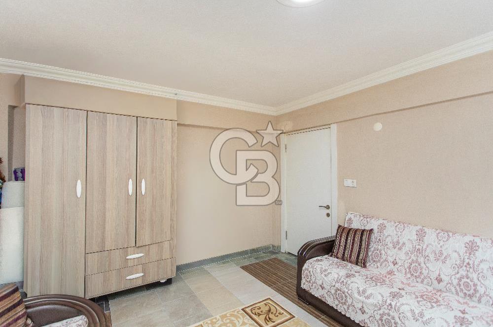 Foça Kazım Dirik Mah. Satılık 2+1 Müstakil Girişli Daire