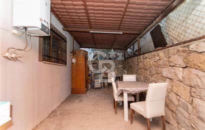 Foça Kazım Dirik Mah. Satılık 2+1 Müstakil Girişli Daire