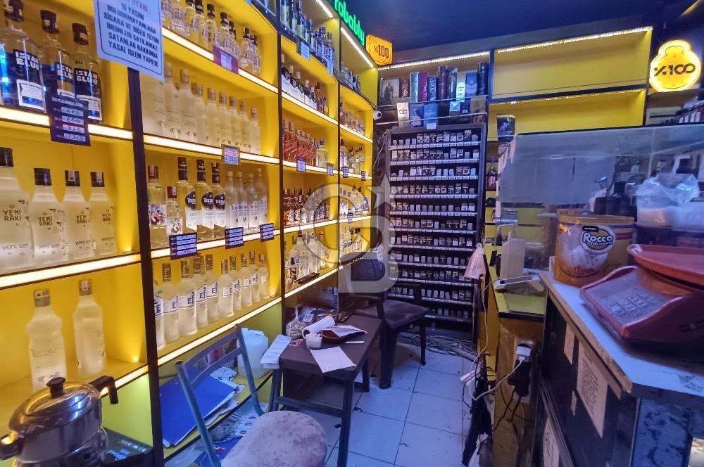Karşıyaka Cumhuriyet Merkezi Konumda Tekel Bayii Devren Kiralık