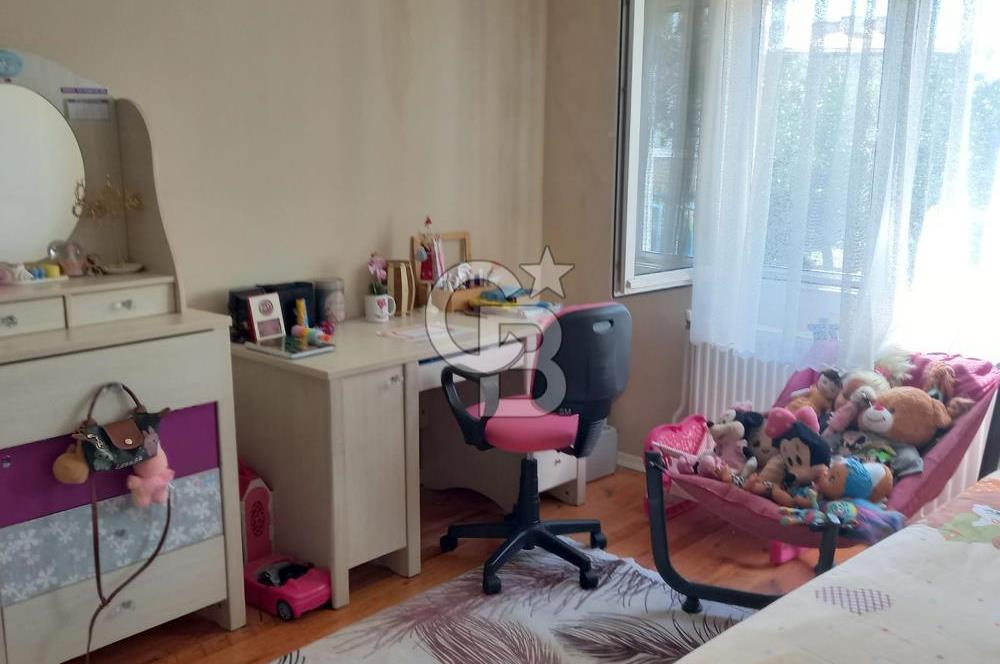 SEFERİHİSAR CAMİKEBİR MAHALLESİ HAVUZLU SİTE İÇİNDE 3+1 DAİRE