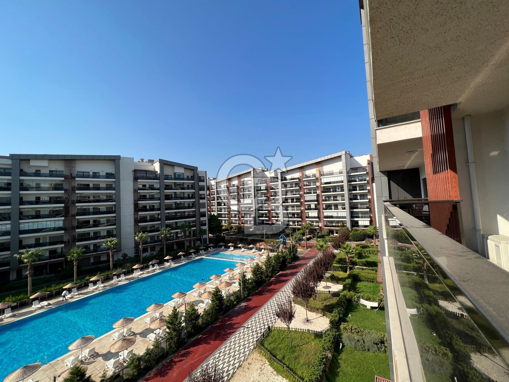 Park Yaşam Ataşehir Satılık Kiracısız 1+1 Havuz Cephe