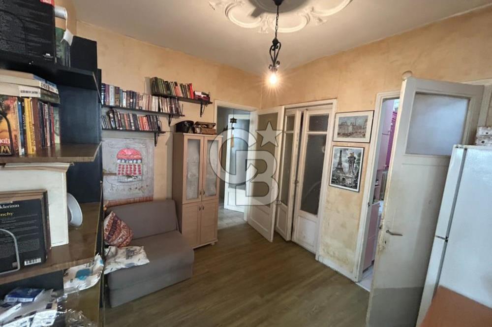 ŞİŞLİ BARUTHANE CADDESİNDE SATILIK 2+1 DAİRE