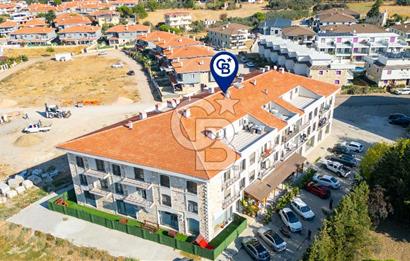 Foça Bağarası Hacıveli Mah. Satılık 2+1 Merkezi Konum Daire
