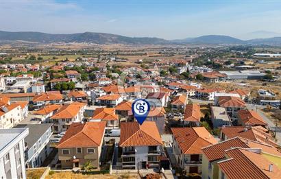 Foça Bağarası Kazım Dirik Mah. Satılık 2+1 Daire