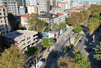 BAĞDAT CADDESİ DÜKKAN ÇİFTEHAVUZLAR IŞIKLARDA SATILIK DÜKKAN