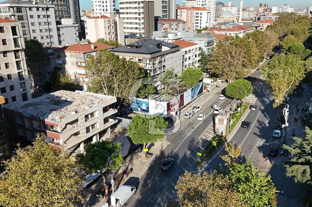 BAĞDAT CADDESİ DÜKKAN ÇİFTEHAVUZLAR IŞIKLARDA SATILIK DÜKKAN