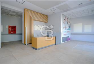 Özlücede Hastane Ruhsatlı 3 Katlı 1400 m2 Kiralık Komple Bina