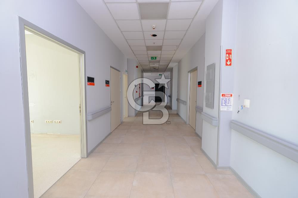 Özlücede Hastane Ruhsatlı 3 Katlı 1400 m2 Kiralık Komple Bina