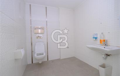 Özlücede Hastane Ruhsatlı 3 Katlı 1400 m2 Kiralık Komple Bina
