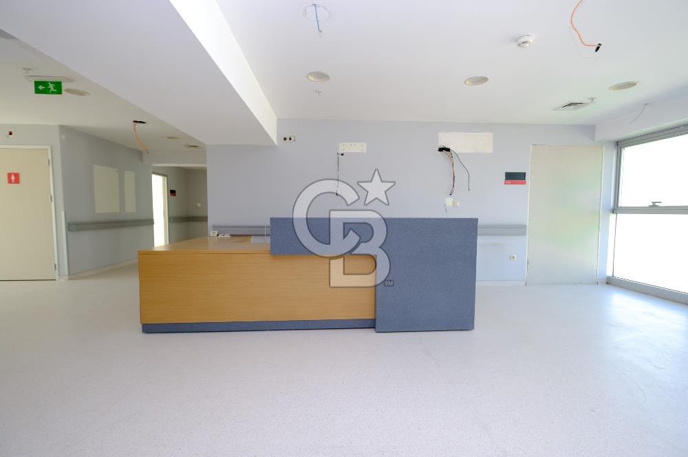 Özlücede Hastane Ruhsatlı 3 Katlı 1400 m2 Kiralık Komple Bina