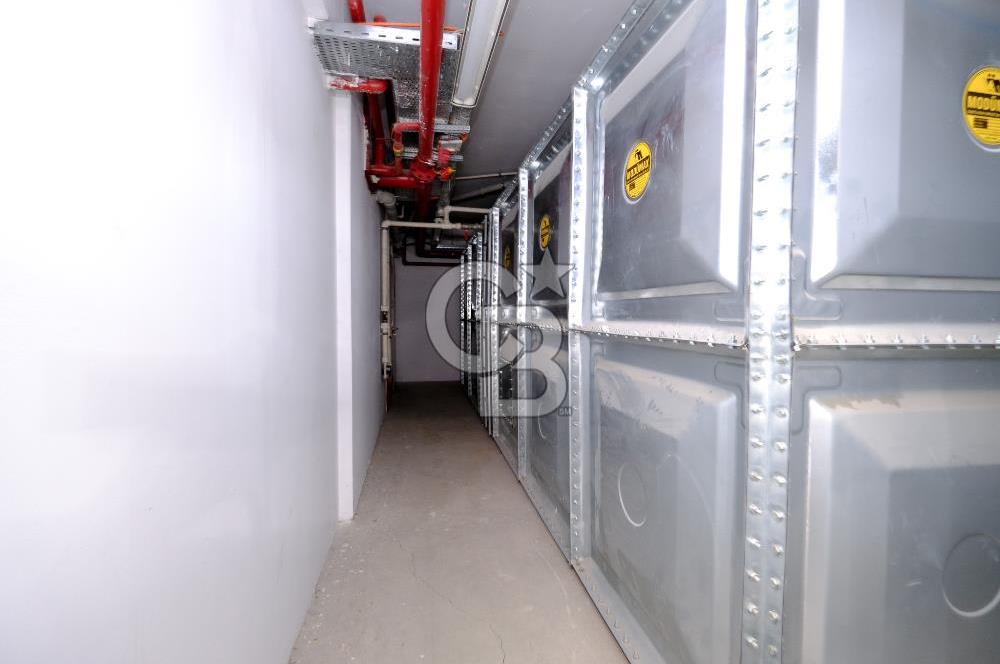 Özlücede Hastane Ruhsatlı 3 Katlı 1400 m2 Kiralık Komple Bina