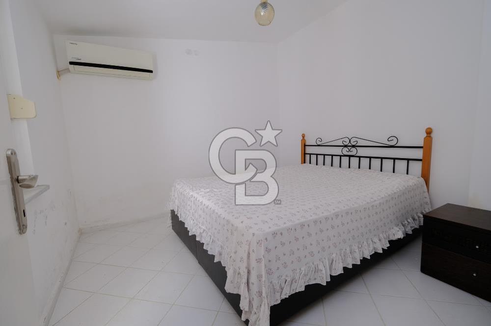 YALOVA ARMUTLUDA DENİZE SIFIR PLAJLI SİTE İÇİ 4+1 SATILIK VİLLA