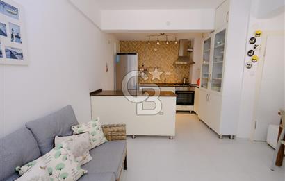 YALOVA ARMUTLUDA DENİZE SIFIR PLAJLI SİTE İÇİ 4+1 SATILIK VİLLA