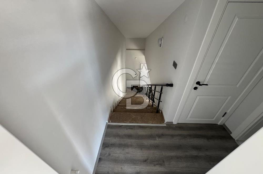 ALTINOLUK’TA MANZARALI BAĞIMSIZ GİRİŞLİ SATILIK DUBLEKS DAİRE