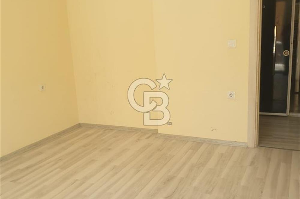 Foça Bağarası Kazım Dirik Mah. Kiralık 2+1 Daire