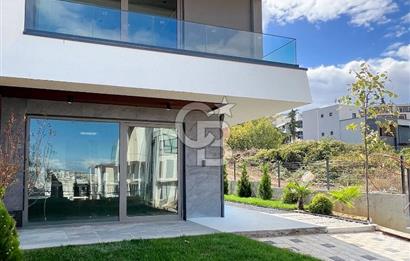 BURSA NİLÜFER KAYAPA'DA MODERN MİMARİLİ LÜKS VİLLA