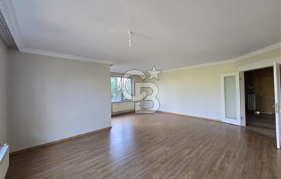 YAŞAMKENT'TE KONUTKENT YANI HAVUZLU SİTEDE 4+1 190 m2 DAİRE