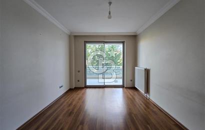 YAŞAMKENT'TE KONUTKENT YANI HAVUZLU SİTEDE 4+1 190 m2 DAİRE