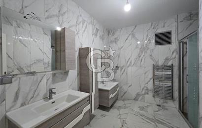 YAŞAMKENT'TE KONUTKENT YANI HAVUZLU SİTEDE 4+1 190 m2 DAİRE
