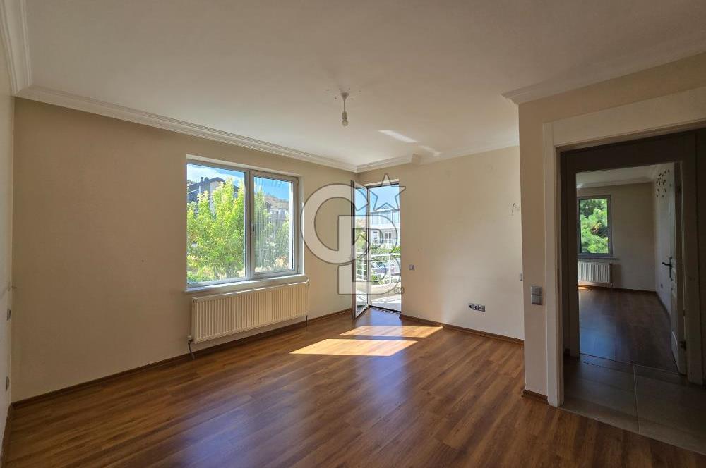YAŞAMKENT'TE KONUTKENT YANI HAVUZLU SİTEDE 4+1 190 m2 DAİRE