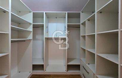YAŞAMKENT'TE KONUTKENT YANI HAVUZLU SİTEDE 4+1 190 m2 DAİRE