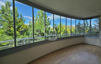 YAŞAMKENT'TE KONUTKENT YANI HAVUZLU SİTEDE 4+1 190 m2 DAİRE