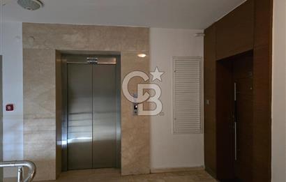 YAŞAMKENT'TE KONUTKENT YANI HAVUZLU SİTEDE 4+1 190 m2 DAİRE