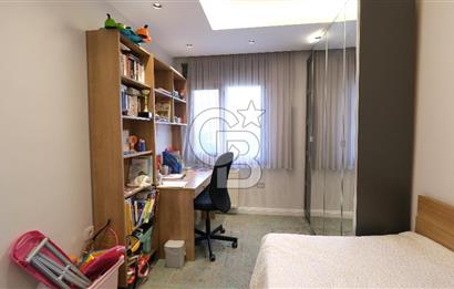 Yaşamkent Gülbeng Sitesi'nde Full Yapılı 4+1 Satılık Daire